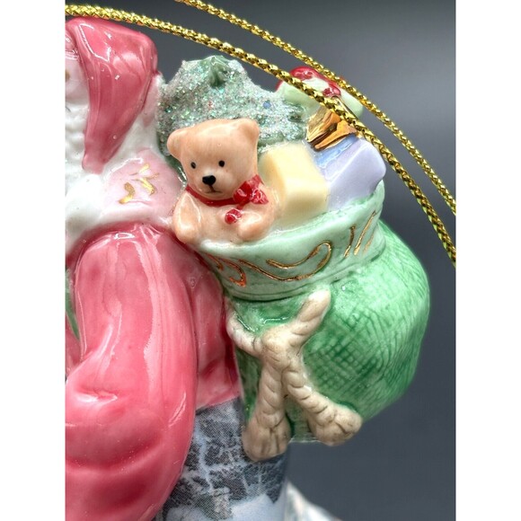 Thomas Kinkade Lighted Figurine Spirit of Winter's Glow Bone China 2004 Bradford - Picture 8 of 12